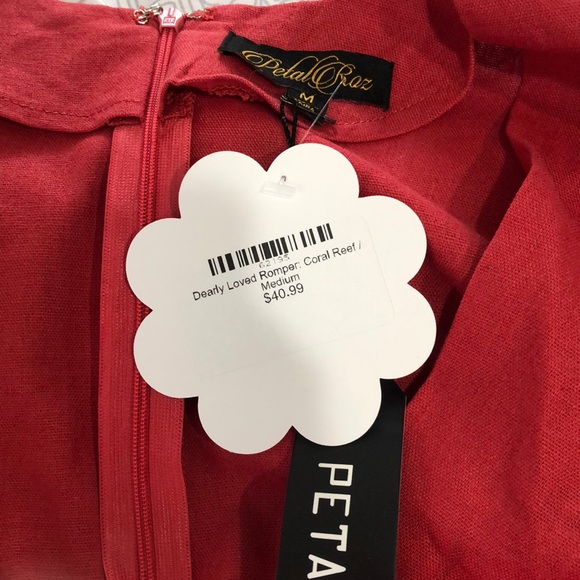 Adorable Red Romped NWT - Picture 3 of 3